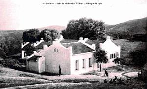 Aitt-Hickem - Pres de Michelet - ecole et Fabrique de Tapis